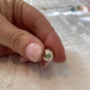 AUTHENTIC PANDORA CHARM CLIP